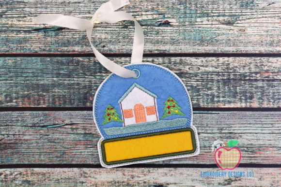 Christmas House in Snow Globe ITH Embroidery Review